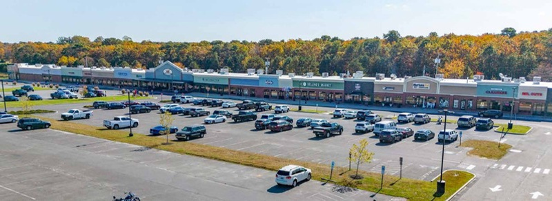 Smithville Square shopping center